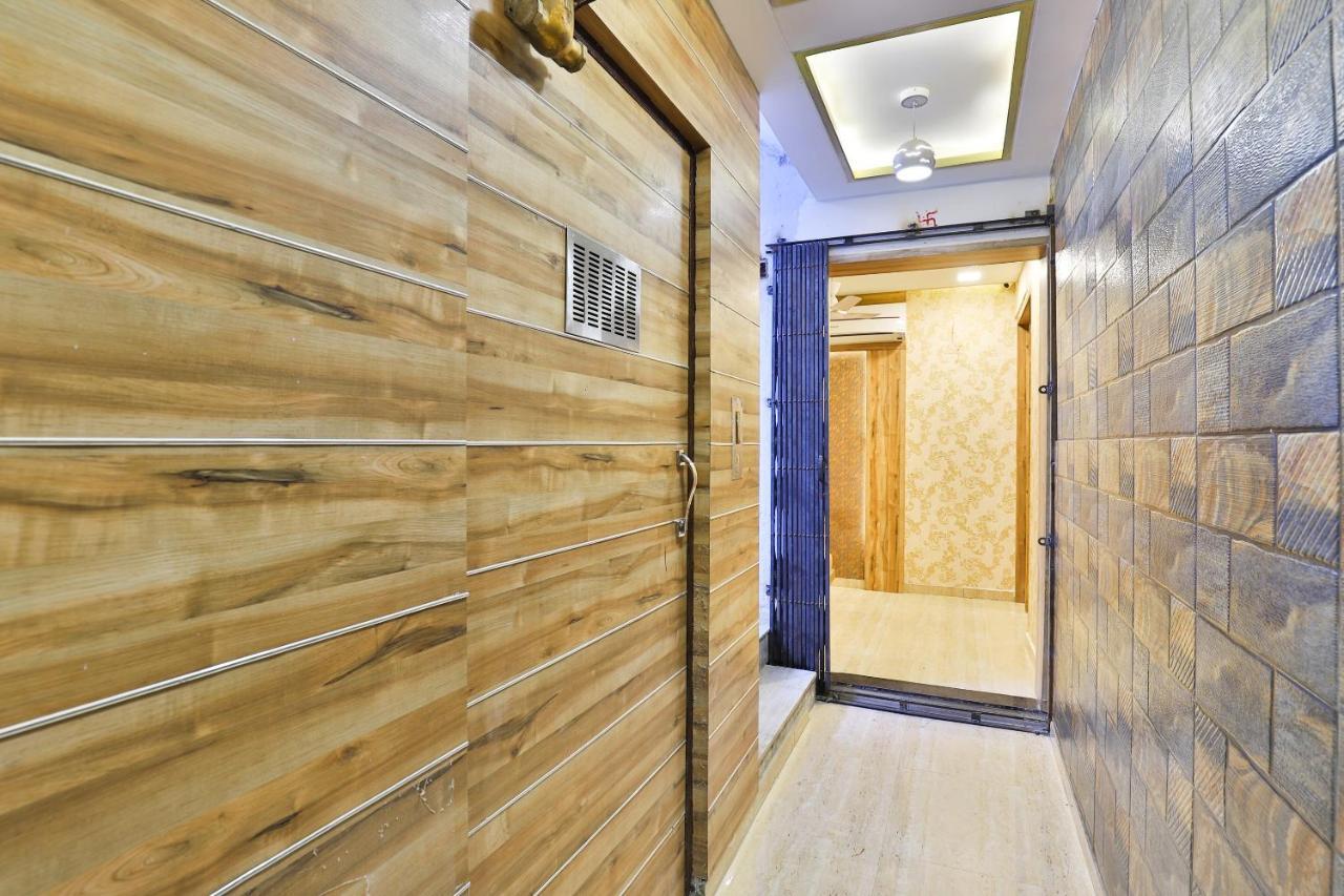 Oyo 24950 Hotel Shree Balaji Residency Ахмедабад Экстерьер фото