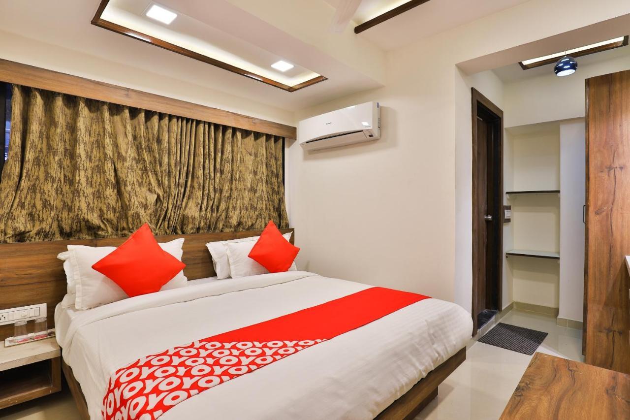Oyo 24950 Hotel Shree Balaji Residency Ахмедабад Экстерьер фото